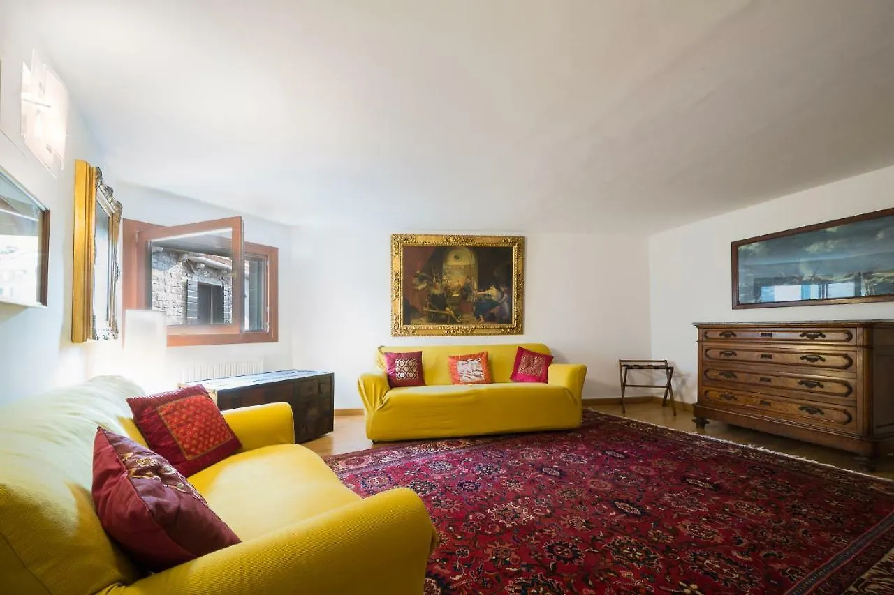 Apartment Heart Of Venice